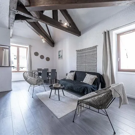 Le Petillat - Design Centre - Ideal Curiste *